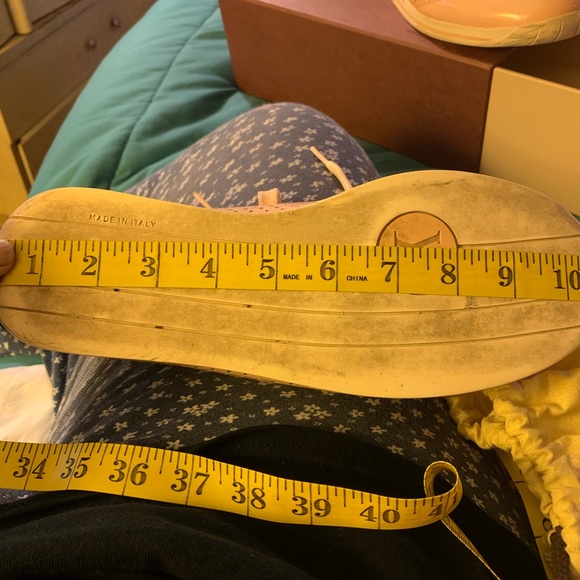 Louis Vuitton Sneakers - Picture 5 of 5